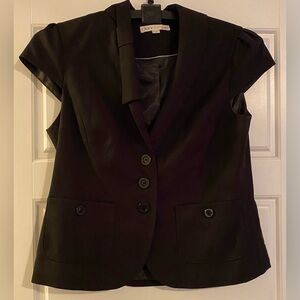 Cleo petite size 6 short sleeve blazer